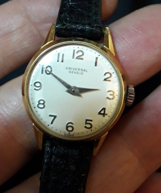 ORIGINAL VINTAGE UNIVERSAL GENÈVE ELEGANT WRIST WATCH FOR LADIES, CIRCA