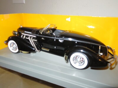 ERTL BLACK 1935 AUBURN 851 SPEEDSTER BOATTAIL 1:18 SCALE OPENING