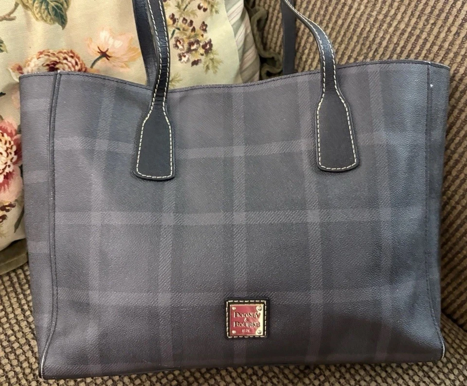 Dooney Bourke Gray Black Coated Graham Plaid Ashton Shopper Tote Shoulder Bag - Image 4 of 4