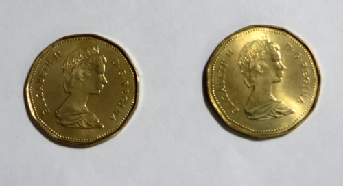 VINTAGE CANADIAN GOLD COLOR $1 COINS QUEEN ELIZABETH II 1987, 1988