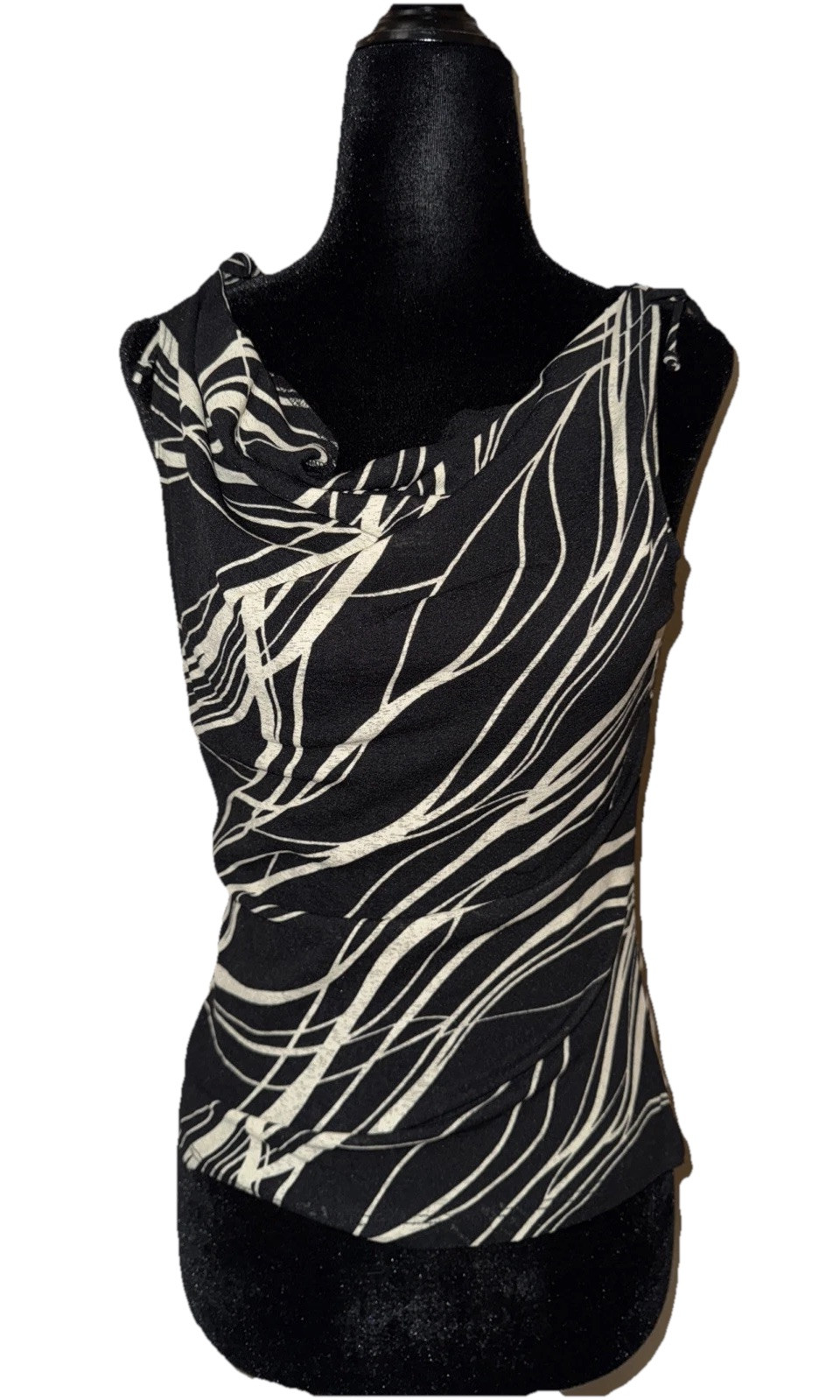 Perception Medium Black & White Sleeveless Pullov… - image 1