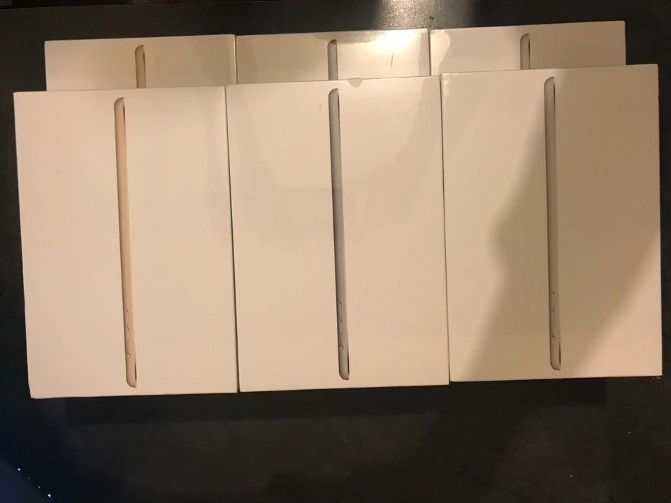 **NEW SEALED** Apple iPad Mini3 16GB WiFi Retina Display 7.9 Touch ID GRAY  - Image 2 of 3