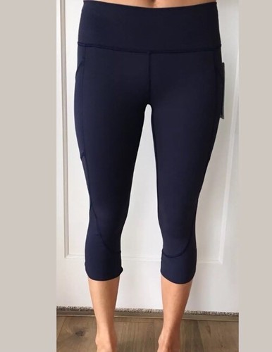 Lululemon Size 4 Home Stretch Crop Blue 