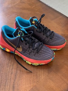 multi color basketball shoes