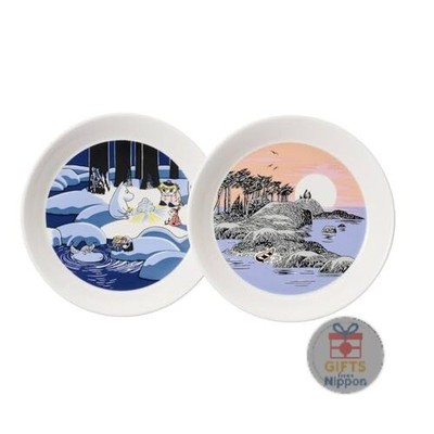 Arabia Moomin Collector's Plates Set of 2 Snow Lantern & Mother and Son 19cm