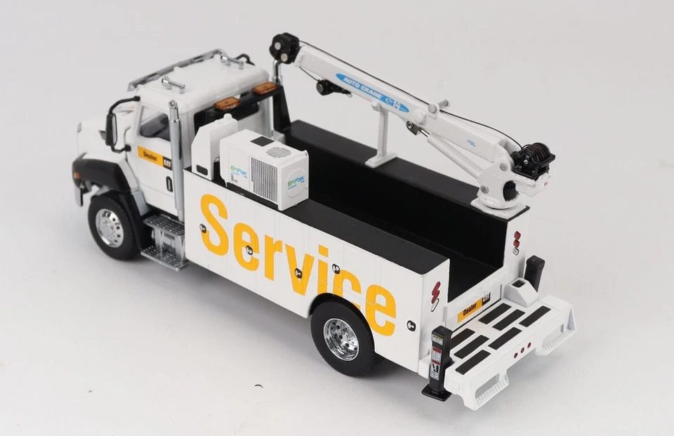 Diecast Masters 85785 Cat CT660 Service Truck with Welder White New 2025 1:50 - Image 4 of 4