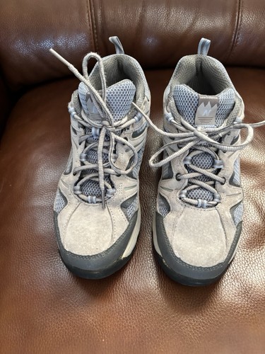 New Balance Gray Women's Hiking Shoes Trail Outdoor Footwear Lightweight Durable