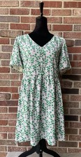Women’s LOFT Green / White FLORAL DRESS Size 8