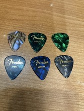 Fender Plettri per Chitarra 2 Sottili, 3 Medium, 1 Pesante