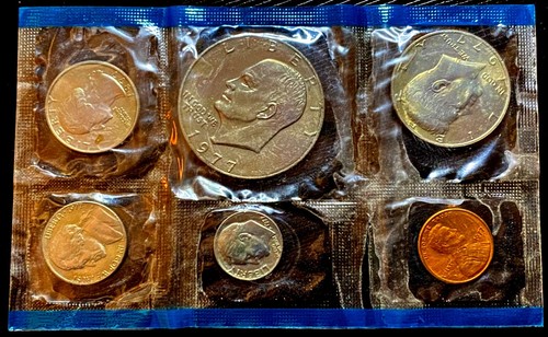 1977 US Mint Set P & D - 12 Coins BU in Cellophane Holder - Combined Shipping - Picture 3 of 7