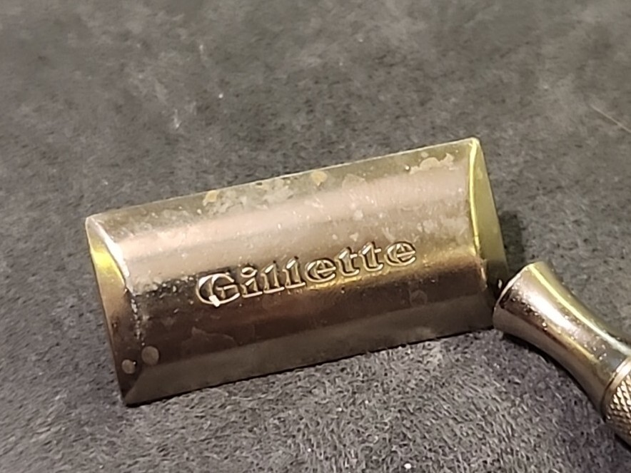 Gillette Mini Travel Double Edge Safety Razor With Soap And Shaving Brush
