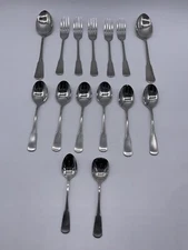 LOT 15 Pieces ONEIDA SSS COLONIAL BOSTON MINUTEMAN