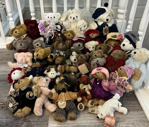 Large Vintage Teddy Bear Collection Boyds Bears & Cottage Collectibles with Tags