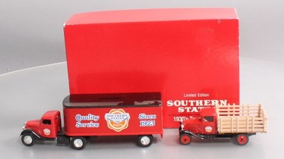 Ertl 7628UO 1:43 Scale Die-Cast Southern States 1930's Transport Set