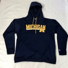 Michigan Wolverine  s Champion L Hoodie Sweatshirt Pockets Basketball