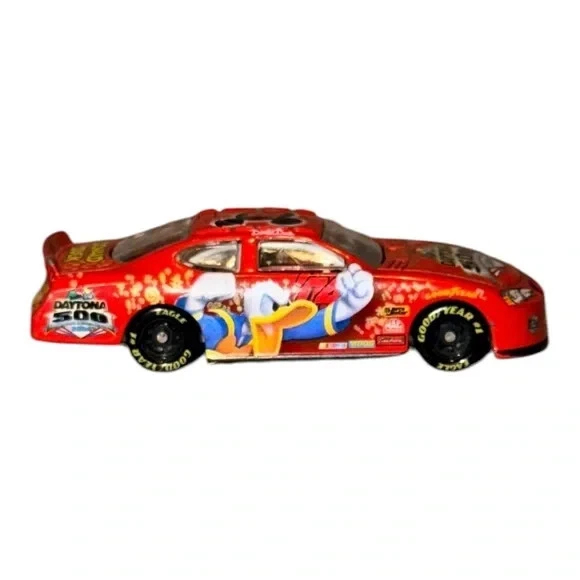 Disney Donald Duck Daytona 500 Diecast Car 2004 Red 1:64 Scale Nascar EUC - Image 3 of 4
