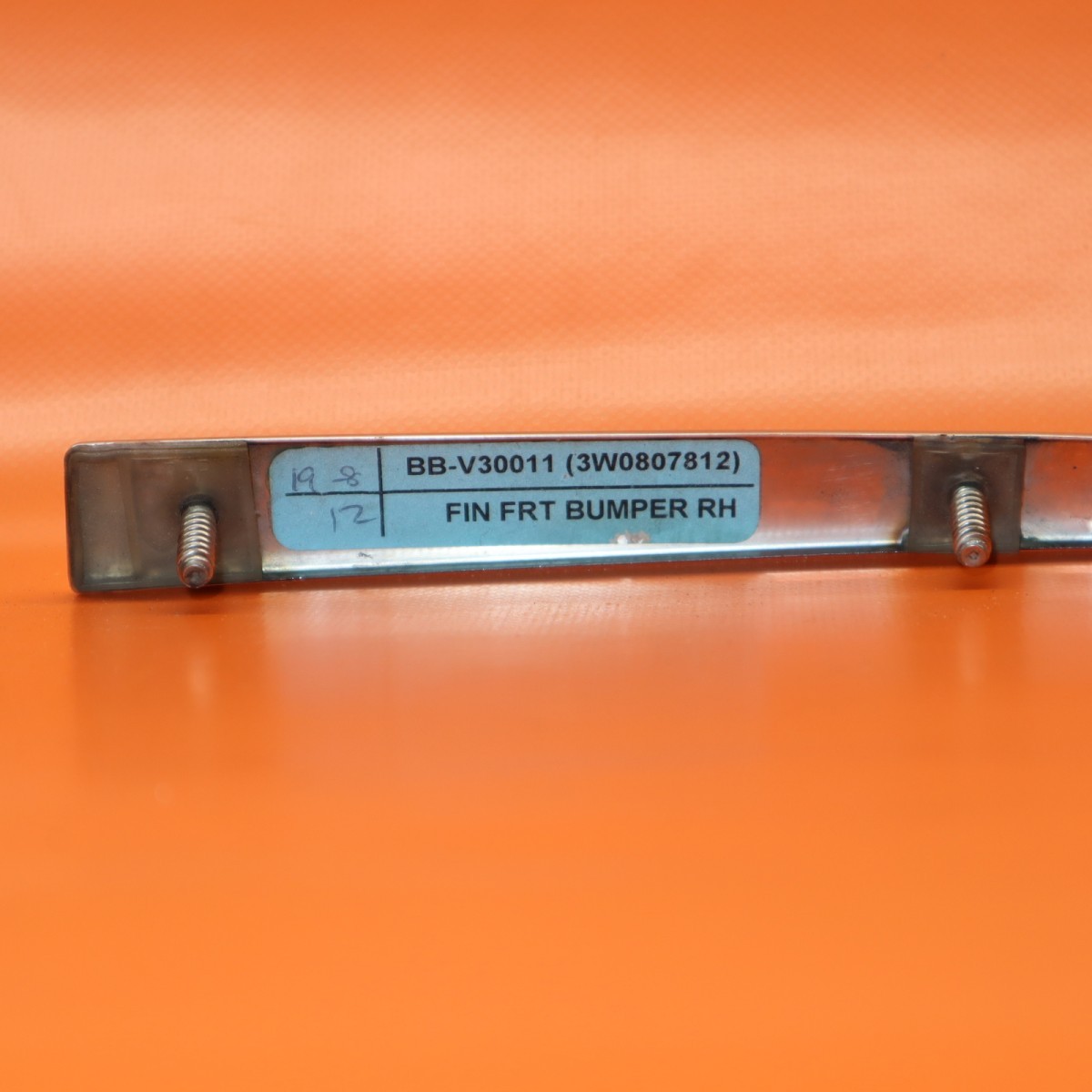 BENTLEY GT FRONT BUMPER CHROME TRIM RIGHT PASSENGER 2004 2005-2010 3W0807812