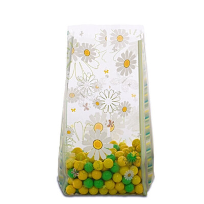 Daisies Cello Party Bags - 7 1/2'' x 3 1/2''x 2''- Avail. In Diff. Qtys (75101308A)