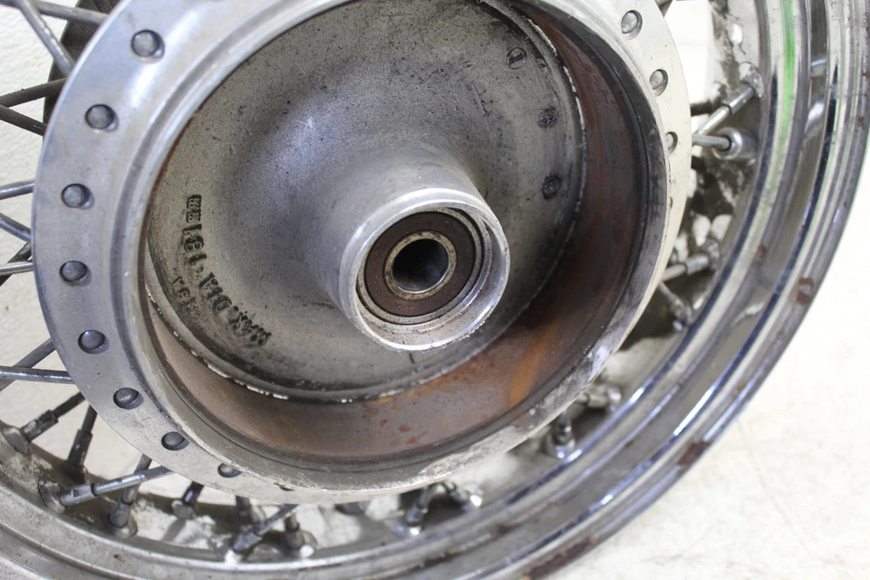 05 HONDA SHADOW AERO 750 01-03/2005 2006 Spirit OEM LLANTA TRASERA W10 Foto 4 de 4