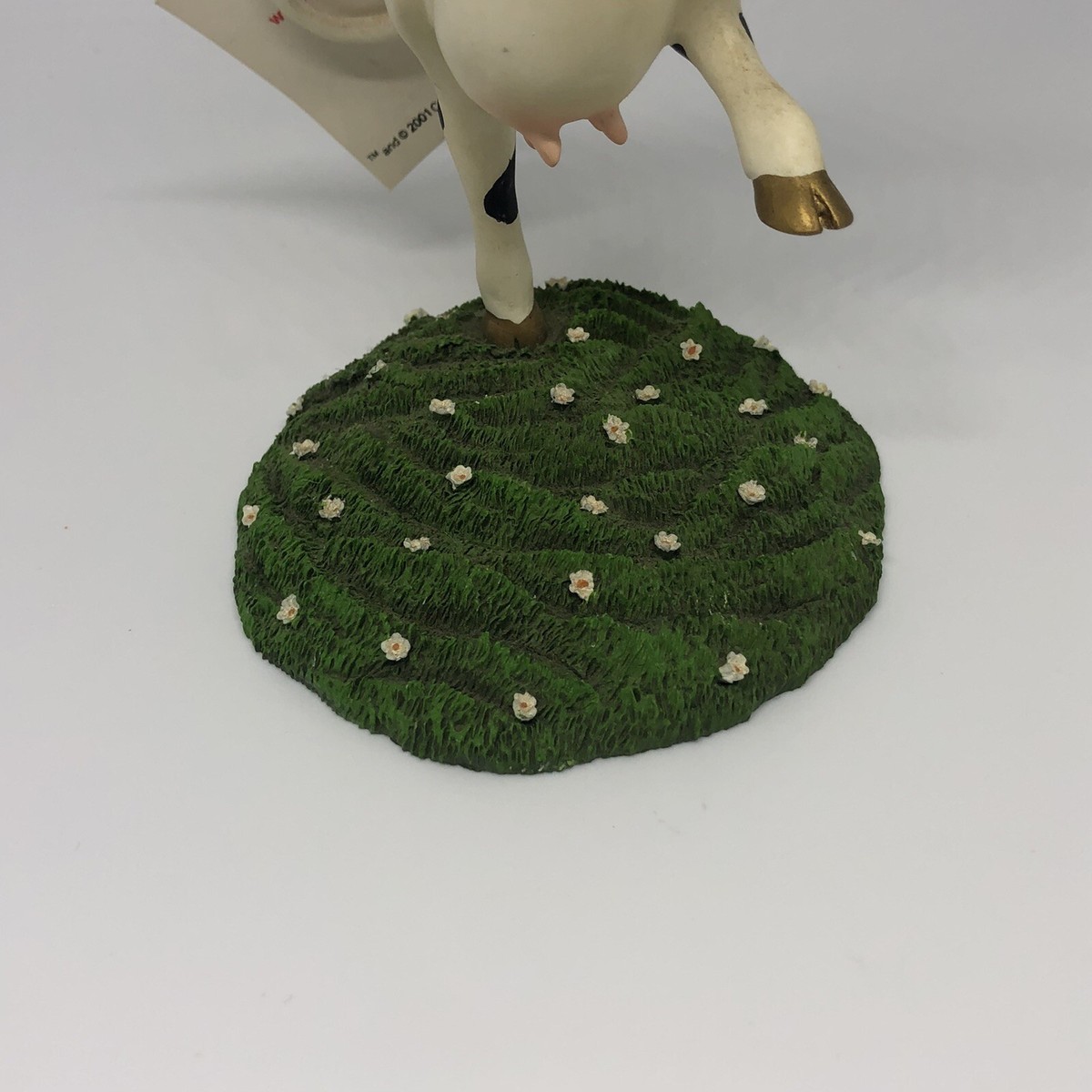 Cows on Parade Figurine Daisy's Dream #9131 w/ tag Collection
