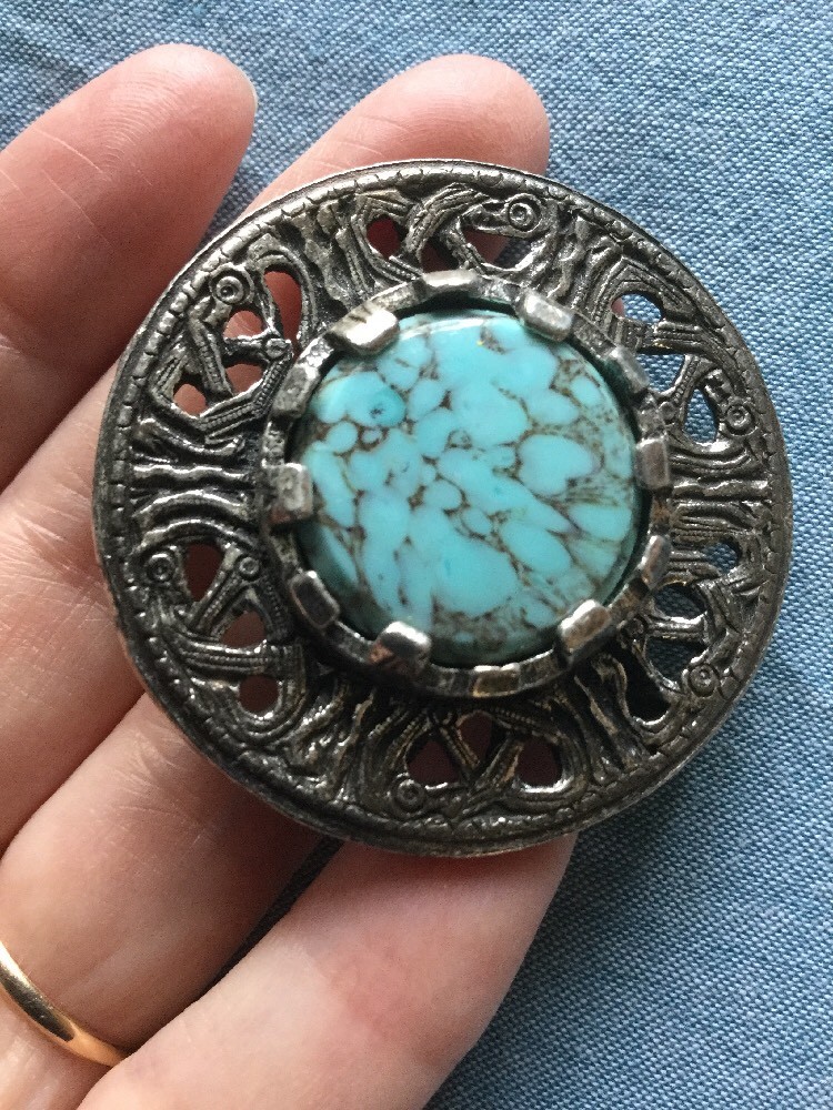 Picture 4 of 5