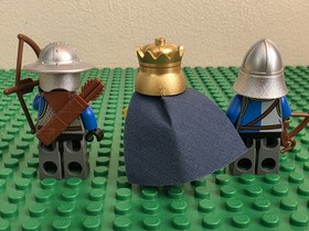 LEGO King's Knight Armor Minifigure Lot x3 Castle 70404