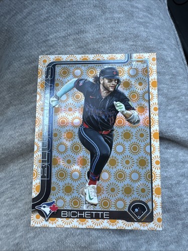 2025 Topps Series 2 Bo Bitchette Sun Foil