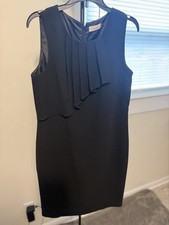 Calvin Klein Black Solid Sheath Dress Scoop Neck Pleated Zip Knee Length Sz 4