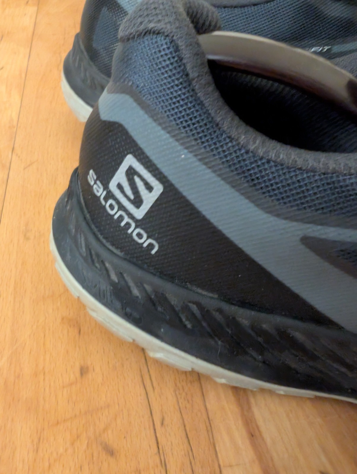 Scarpe da trekking Salomon Sense Escape 2 da uomo trail running 407406 nere taglia 10