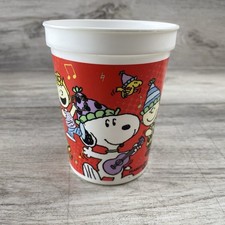 Vintage Peanuts Gang SNOOPY Birthday Party Plastic Cup Hallmark Charlie Brown