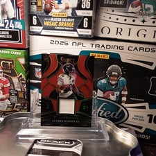 Panini Select Draft Selections Prizm Memorabilia Luther Burden III Bears 2025