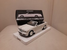 RARE 1:18 2006 BENTLEY AZURE CONVERTIBLE WHITE MINICHAMPS STUNNING BOXED