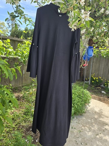 Black Abaya Modest Dress with Bell Sleeves - Large Size Abaya - Picture 12 of 14