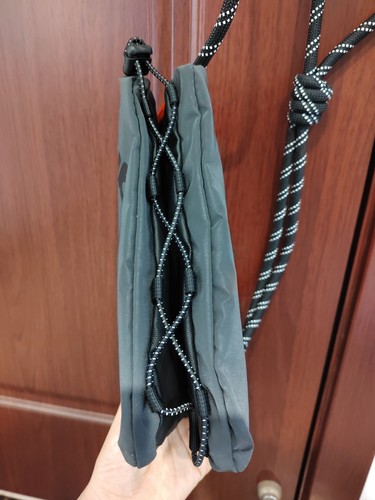 Pre-owned Topologie Bottle Sacoche Black Sling Bag +Rope Strap - Picture 8 of 9