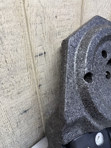 10-15 CHEVROLET CAMARO Zl1 SS REAR TRUNK STORAGE FOAM W/ TIRE PUMP OEM - Picture 5 of 16