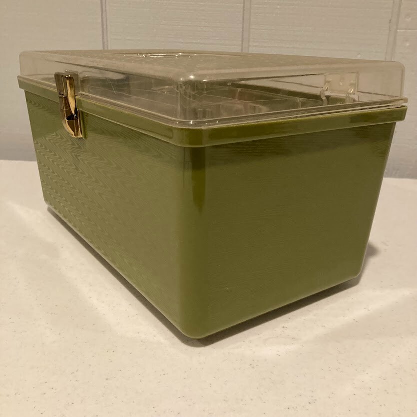 WIL-HOLD Plastic SEWING BOX 1970s Green with Tray Med Size Vintage Wilson Mfg.