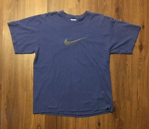 nike center swoosh t shirt mens