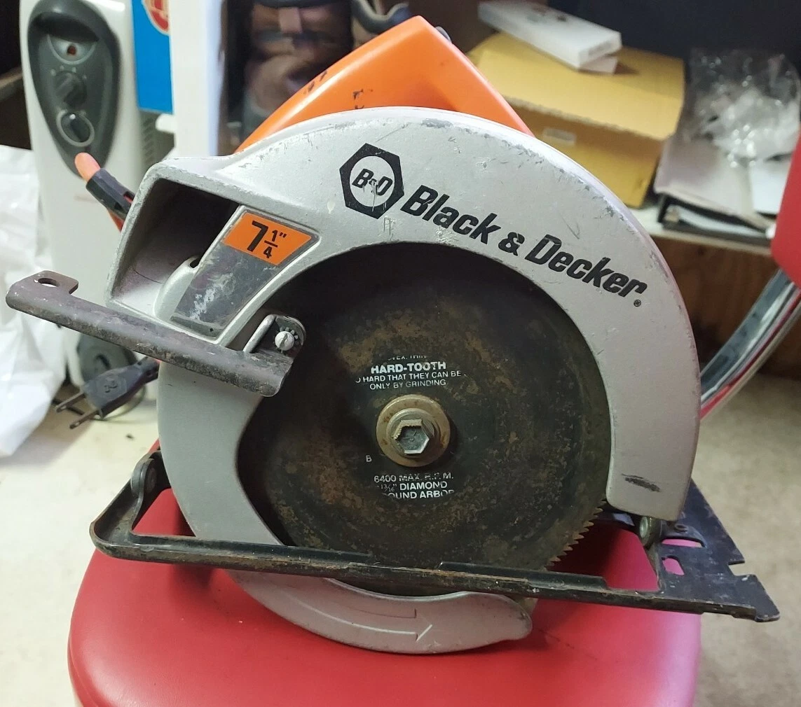 Circular Saw Lubrication, Black & Decker Model No. 7391 Type 4 