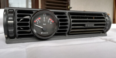 Für BMW E30 e30 M3 Anzeigenhalter 52mm Ladedruck Öldruck Öltemp. Lüftungsgitter