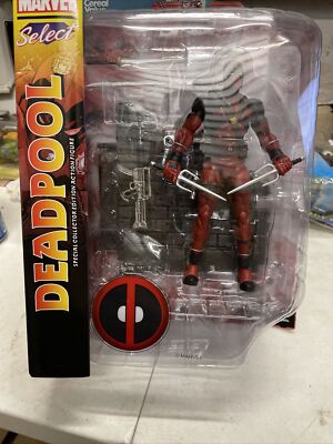 Diamond Select Deadpool Action Figure