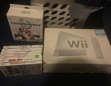 Nintendo Wii Console System Complete Bundle w/Box Manuals 6 Games. READ 