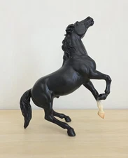 Breyer Traditional Model Horse WILD HORSES OF AMERICA Black Mustang #710493 JCP