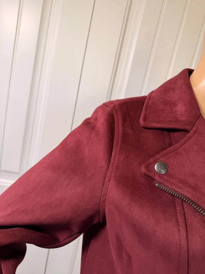 Antigua Chaqueta Moto Azul Marino Borgoña Imitación Gamuza Pequeña Elegante Edgy City Girl Motociclista Ropa de Calle Foto 4 de 4