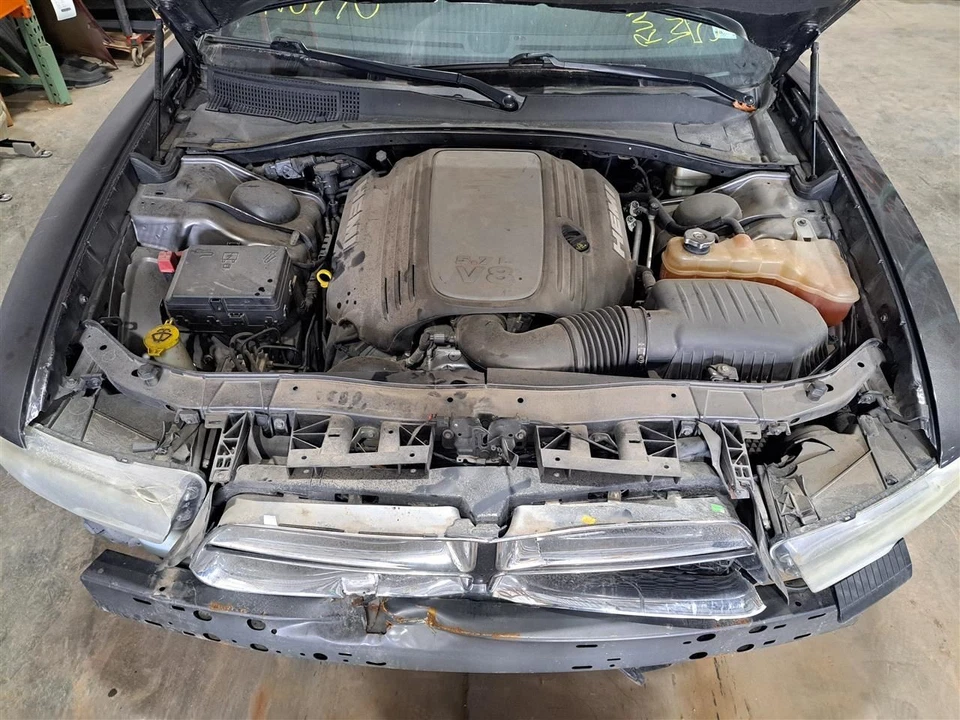 Rh Passenger Side Front Spindle/Knuckle 2013 Charger Sku#4270388 - Image 3 of 4