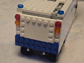 LEGO City Set 60139 - Mobile Command Center - Incomplete