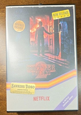 Stranger Things Season 2 4K Target Collector's Edition. Missing Extra Blurays