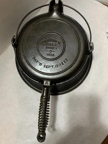 Vintage Refurbished Wagner Ware High Base Waffle Iron With Alaskan Handles