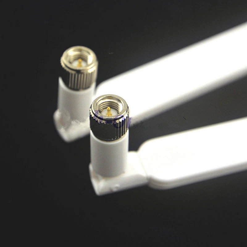 2x Antena Externa HUAWEI Original 4G LTE para B315 B310 B525 SMA Tipo D Blanca Foto 2 de 4