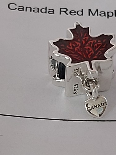 MAGASIN CDN PANDORA AUTHENTIQUE ARGENT STERLING EXCLUSIVE FEUILLE D'ÉRABLE ROUGE 797207EN07 - Photo 6 sur 19