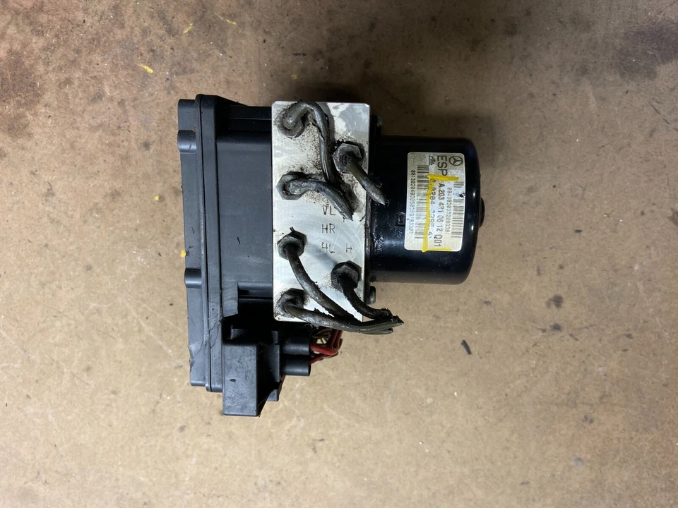 Módulo de bomba de freno antibloqueo ABS Mercedes W203 C230 CLK350 2003 A 2007 M3010 DG Foto 2 de 4